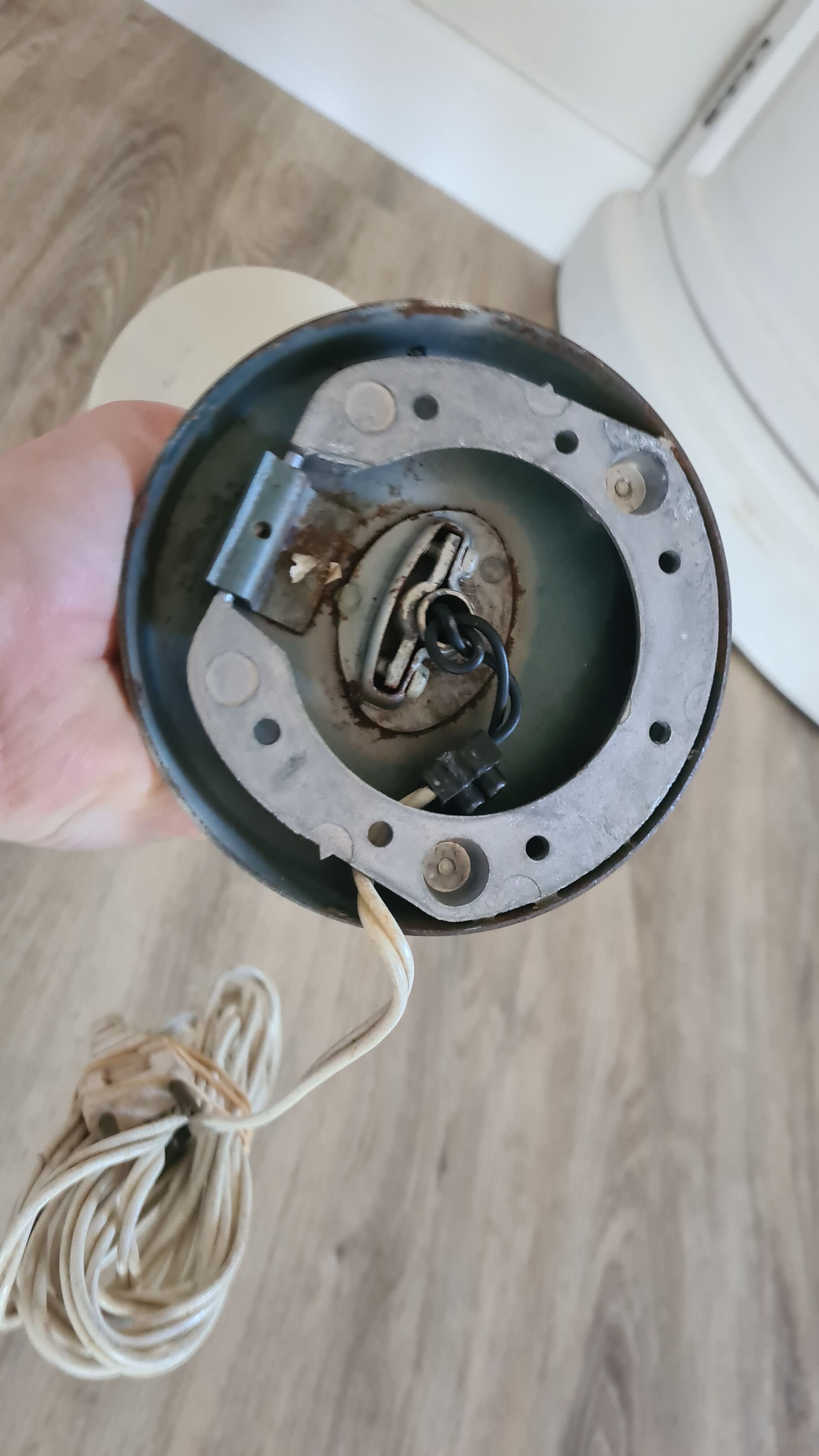 Old white metal lamp 70s works