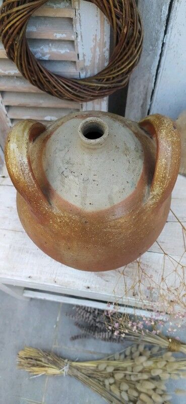 Large sandstone jar