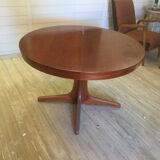 Dining room table