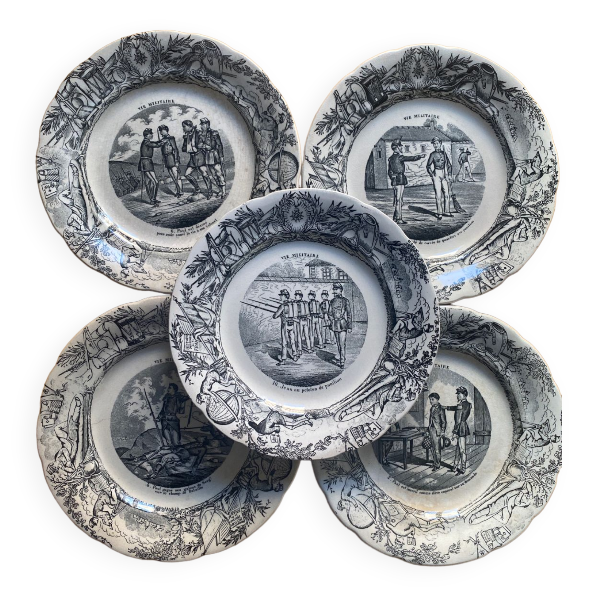 Choisy le roi - 5 assiettes vie militaire