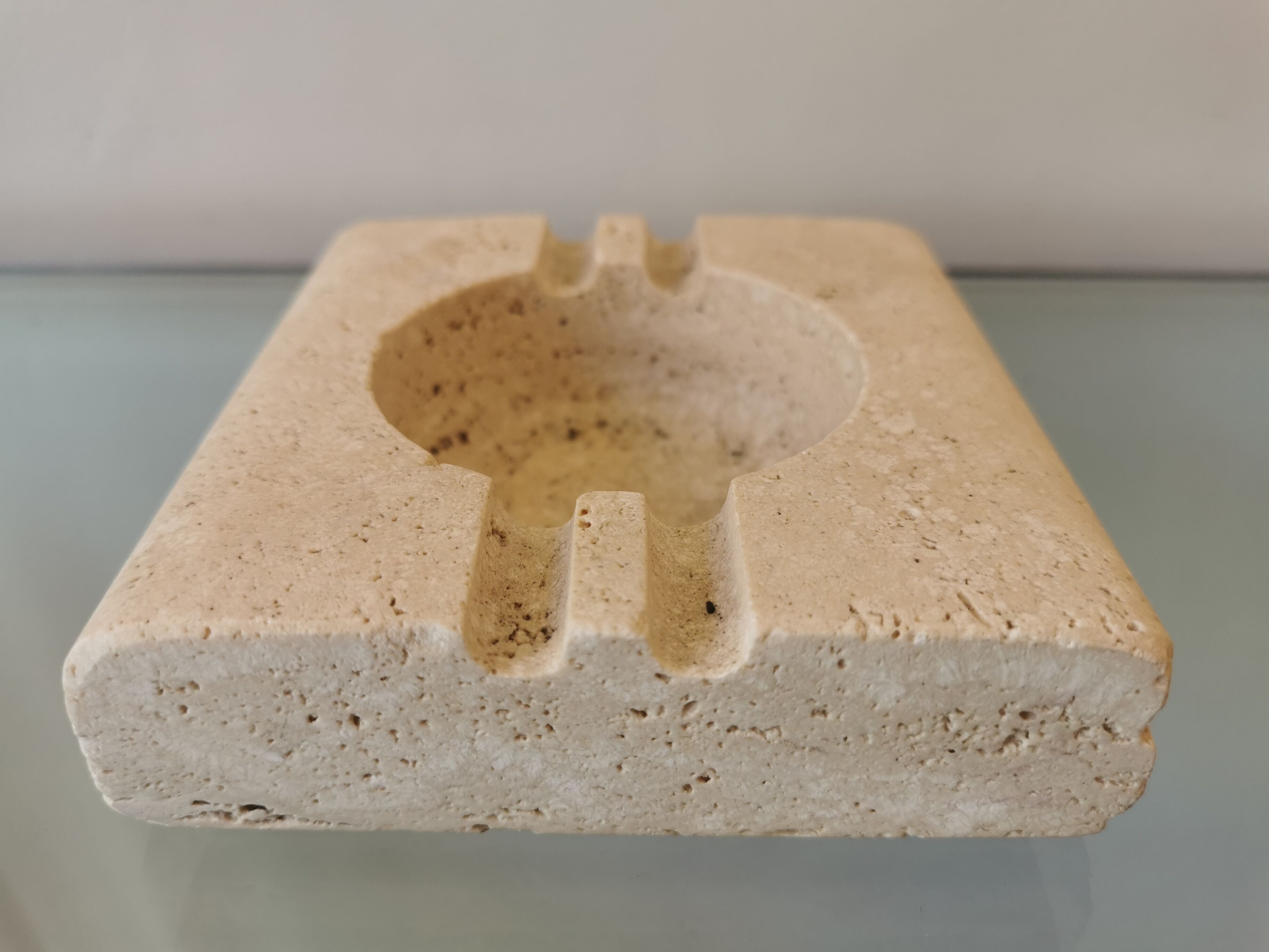 Large vintage travertine ashtray by Fratelli Mannelli 1970