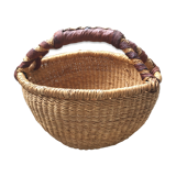 Small wicker basket