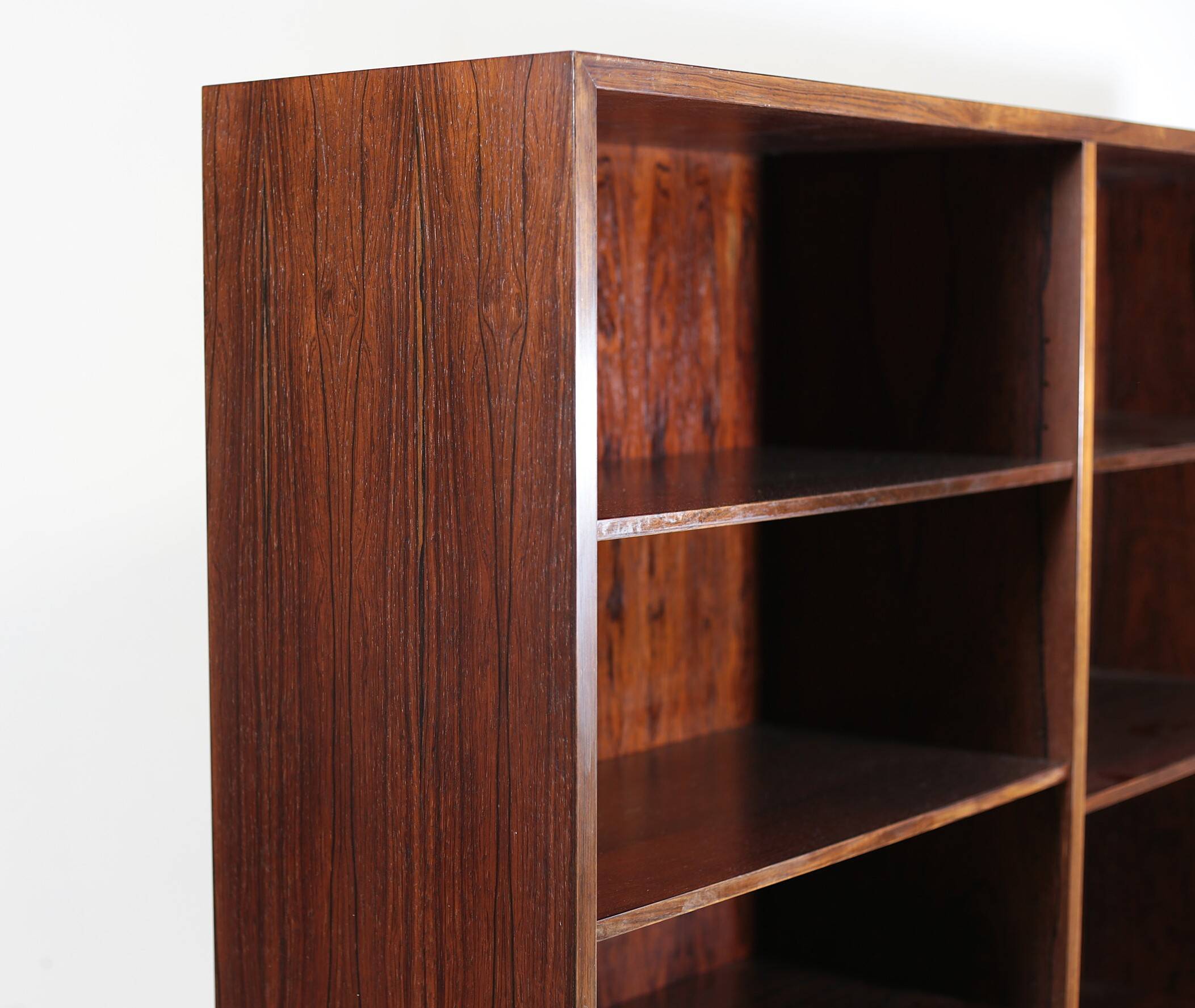Omann Jun Rosewood Bookcase
