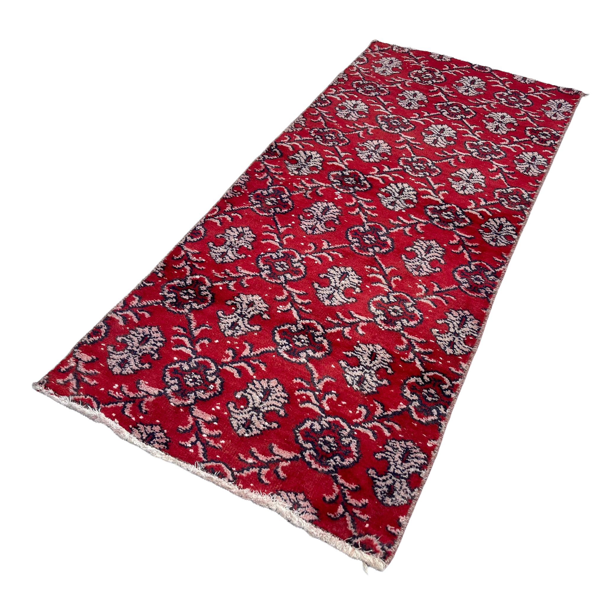 Turkish rug , 166 x 70 cm