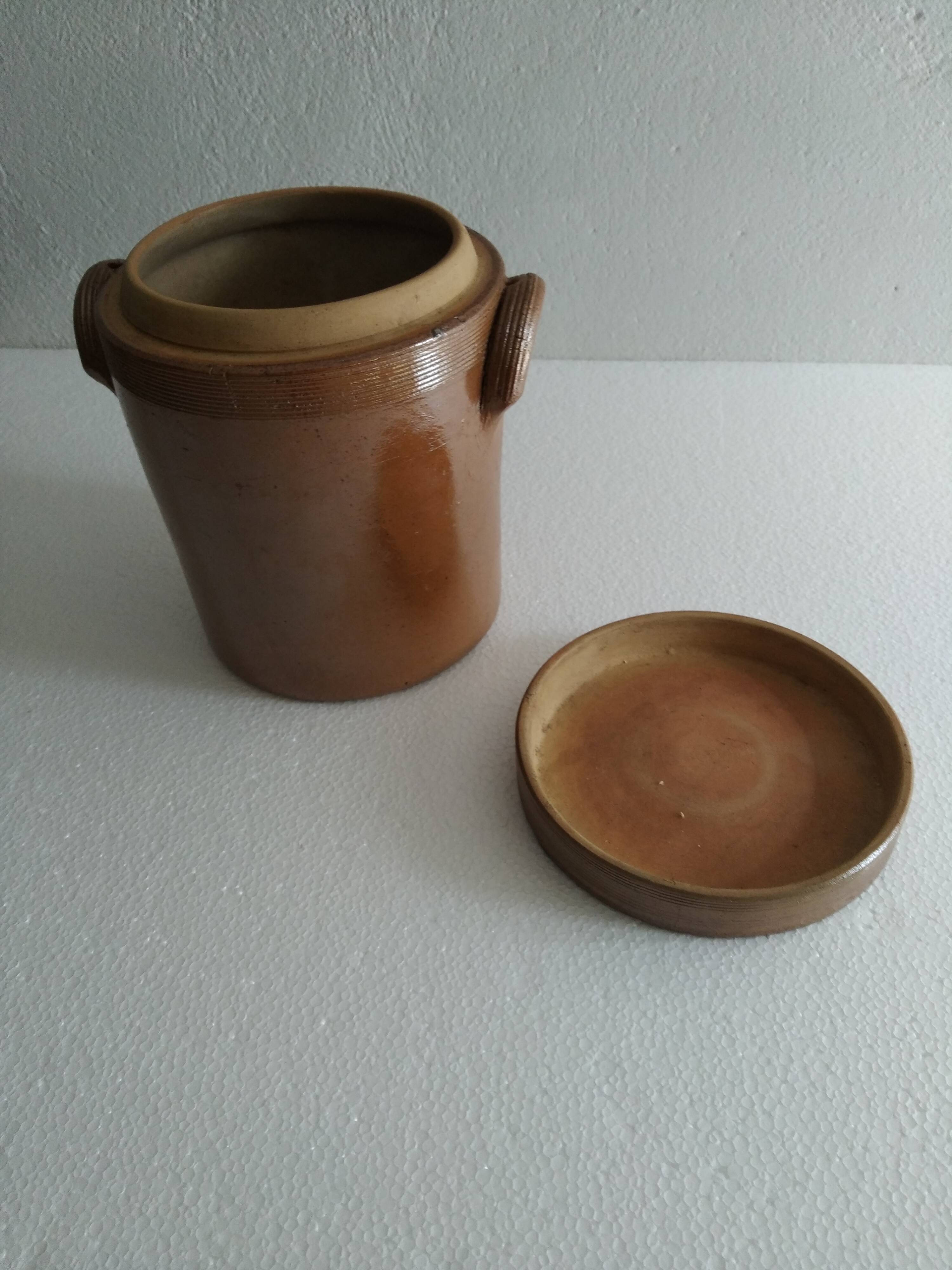 Pot en grès