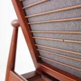 FD 133 armchair by Finn Juhl