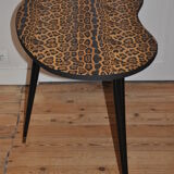 Table tripod shape vintage bean