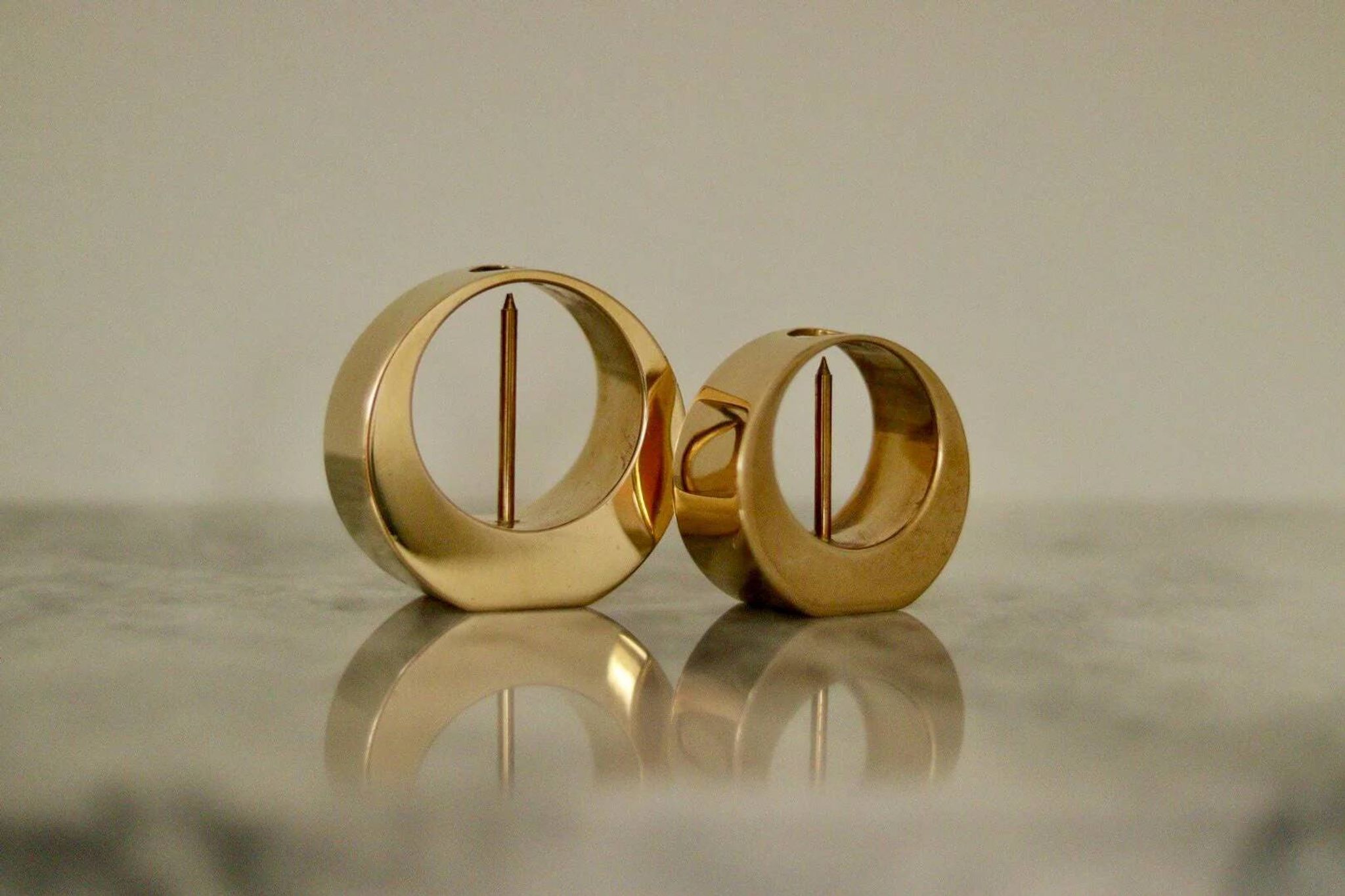 Pair of mid-century Swedish brass candle holders by Arthur Pe, Kolbäck