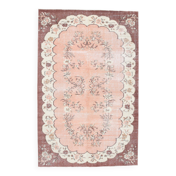 Tapis vintage saumon rose et marron de 5x8 pour la décoration intérieure ancienne