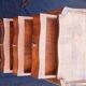 Tables de chevet en bois de noyer style Louis XV