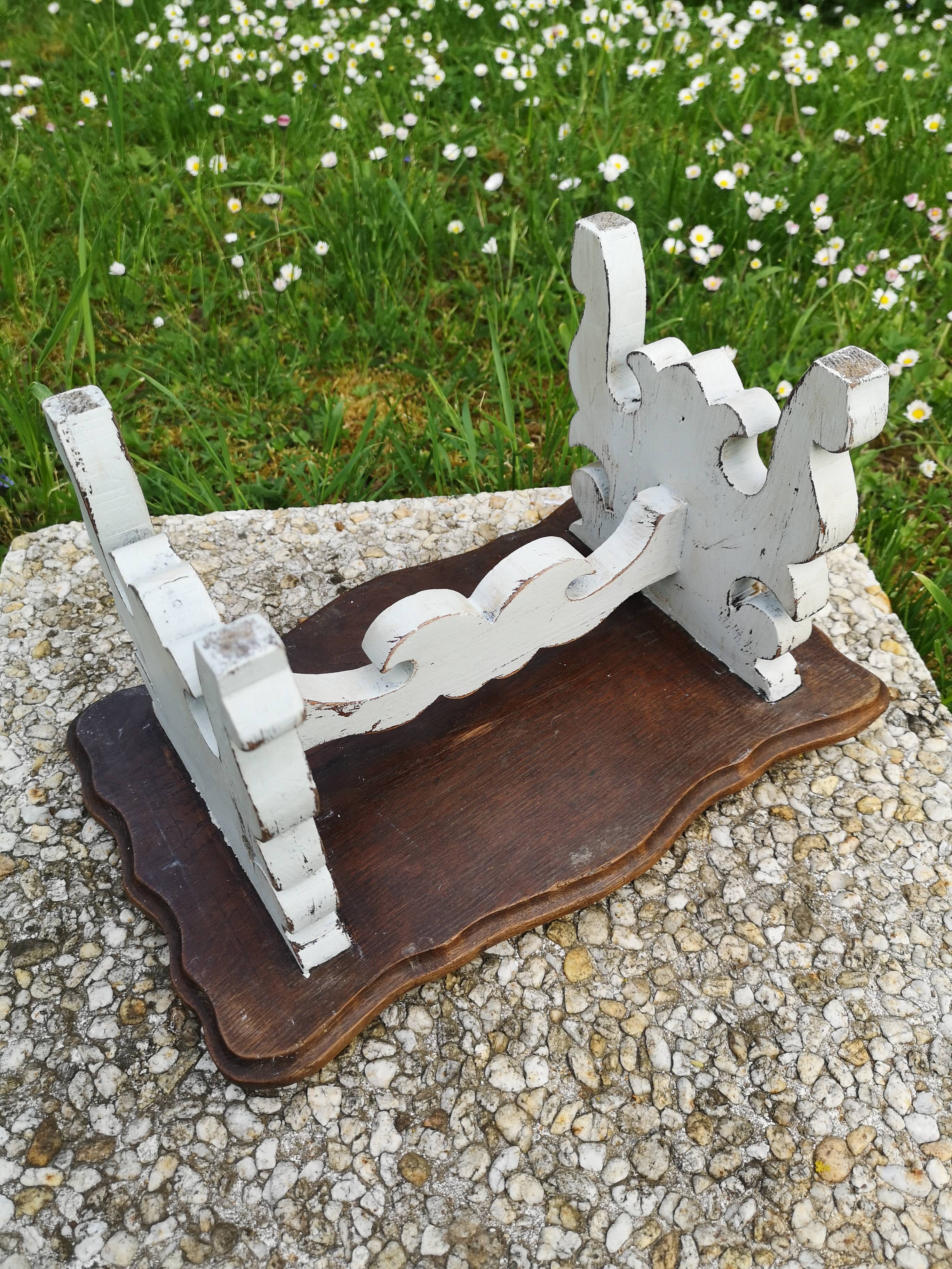 Bench rests feet patina vintage shabby chic gustavien