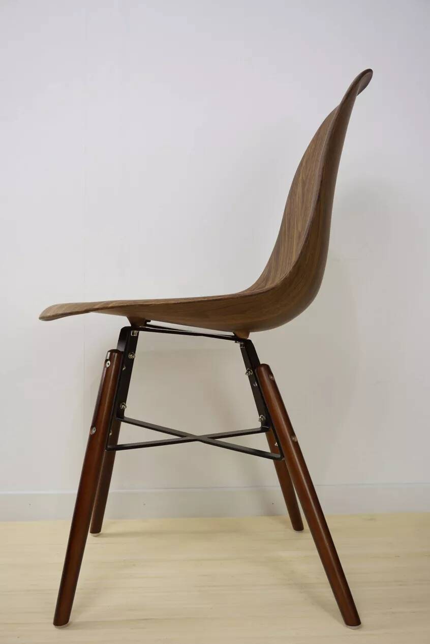 4 chairs in abs, wood and metal