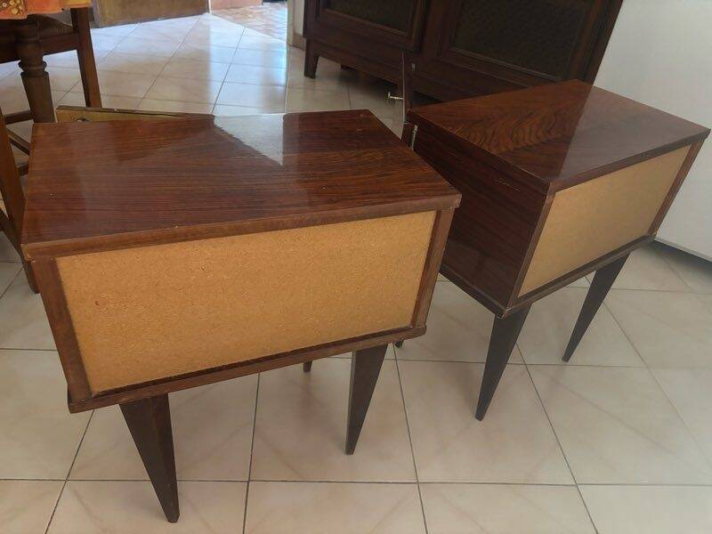 2 tables de chevet vintage