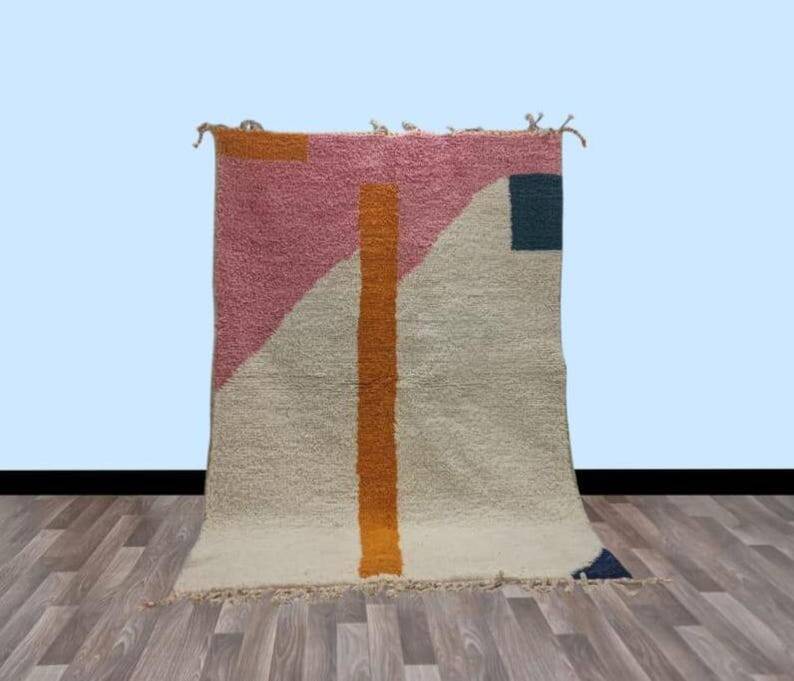 Traditional handmade Berber rug 250cm x 150cm