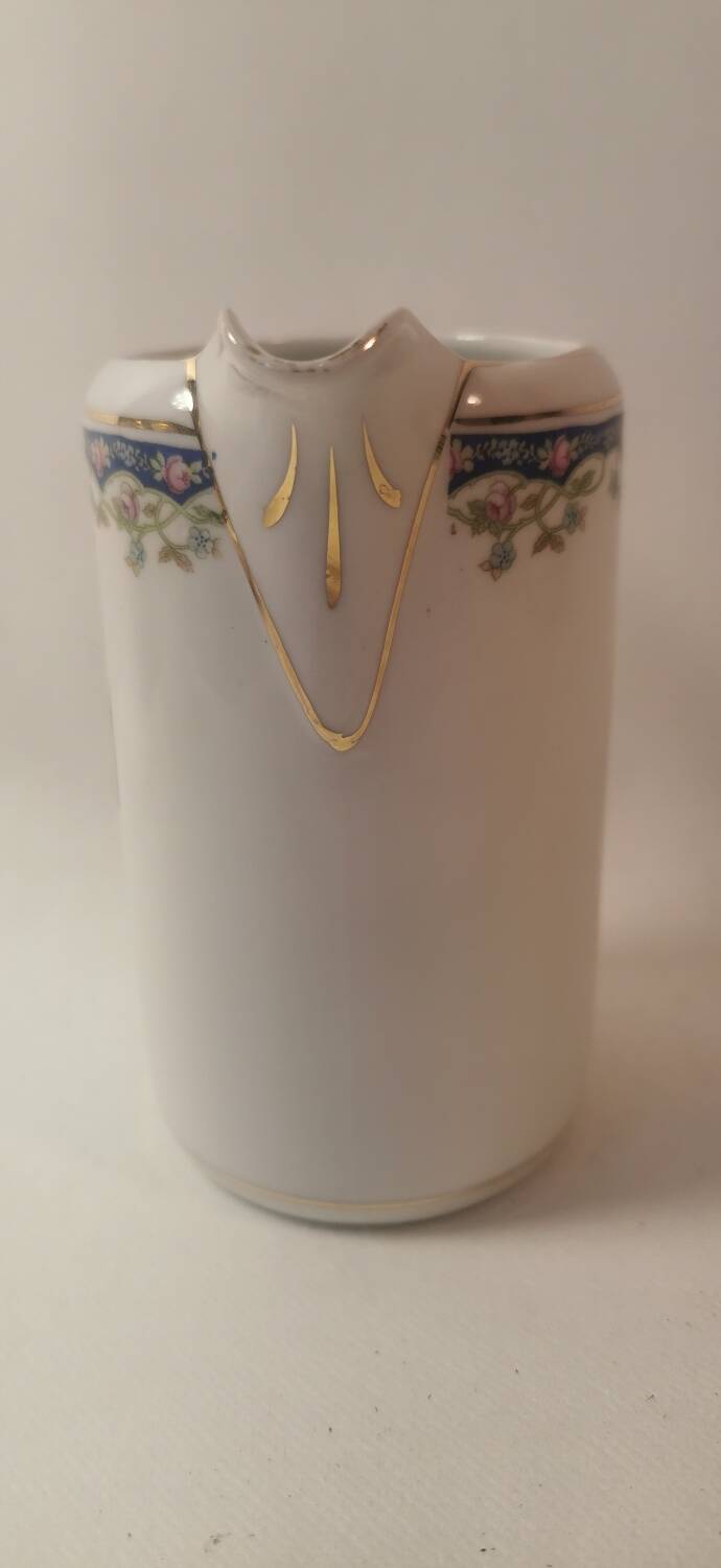 Very beautiful Limoges Porcelain Tea or COFFEE Service 18 pieces