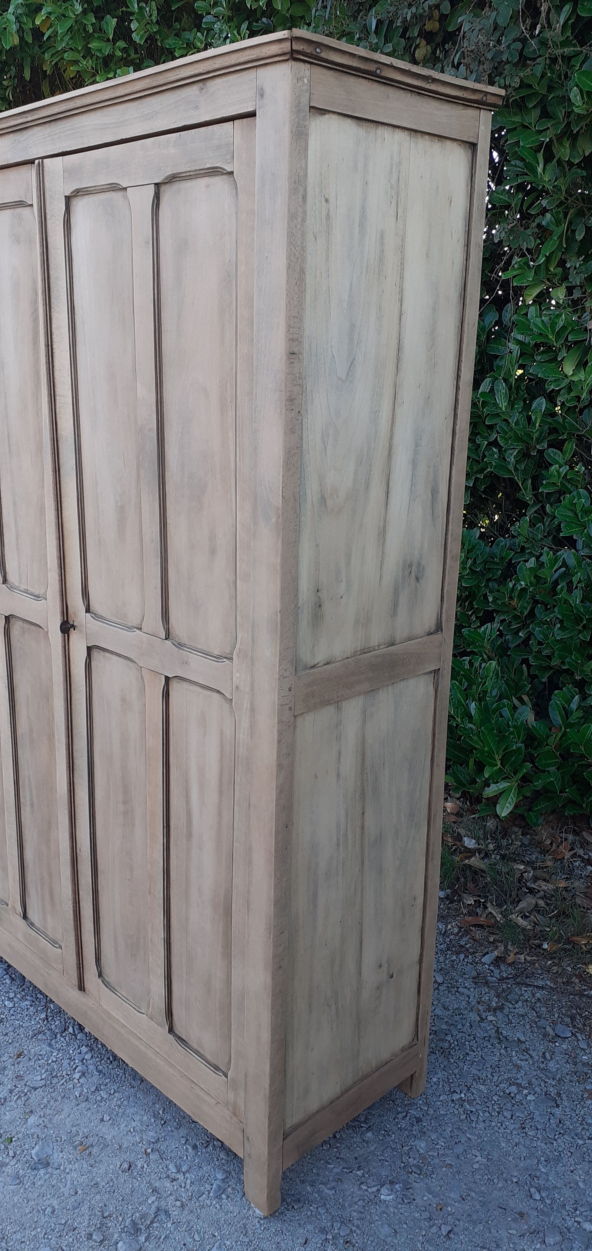 Parisian wardrobe 2 doors in oak raw wood