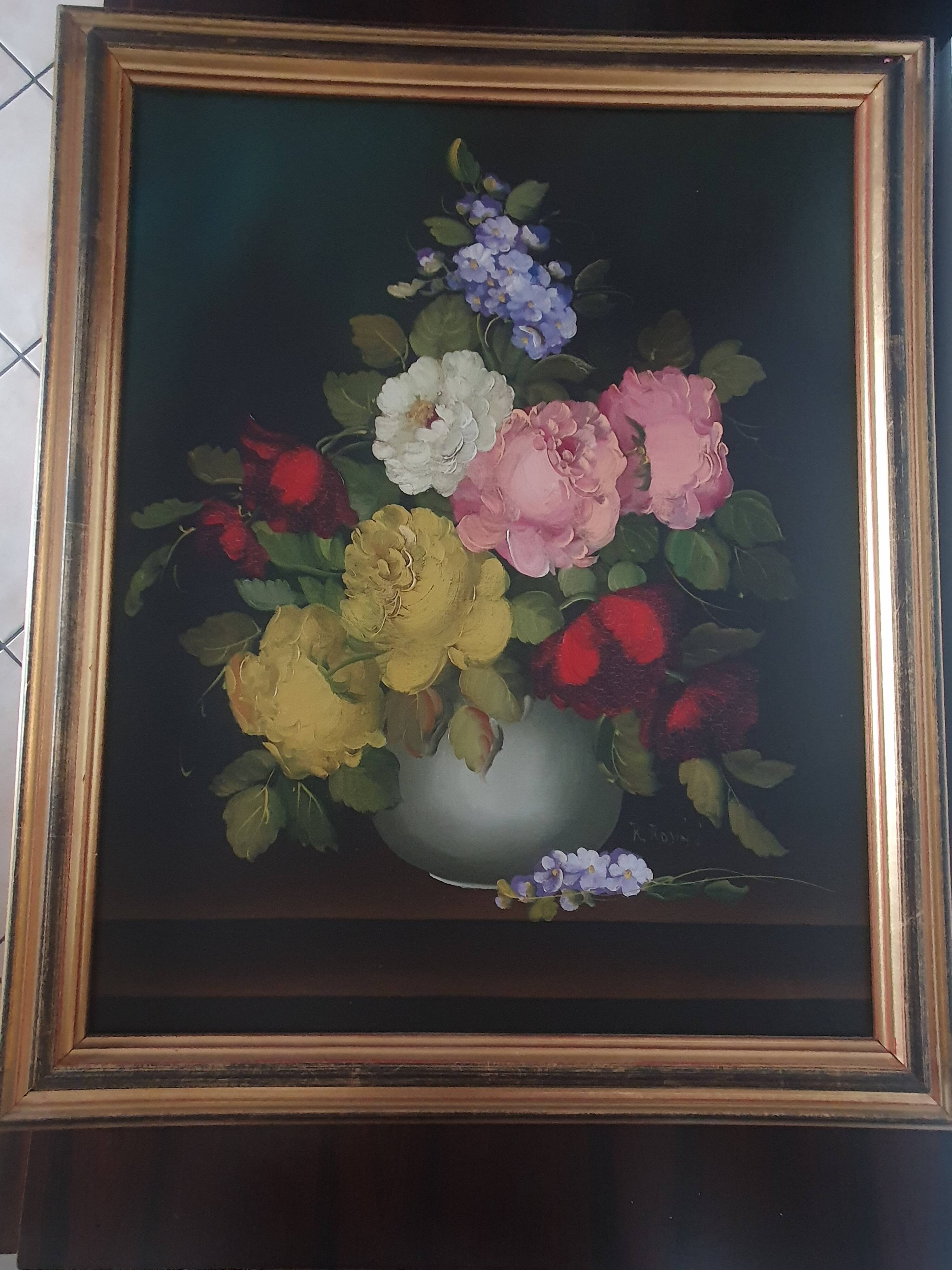 Floral painting R. Rosini, very good condition.
