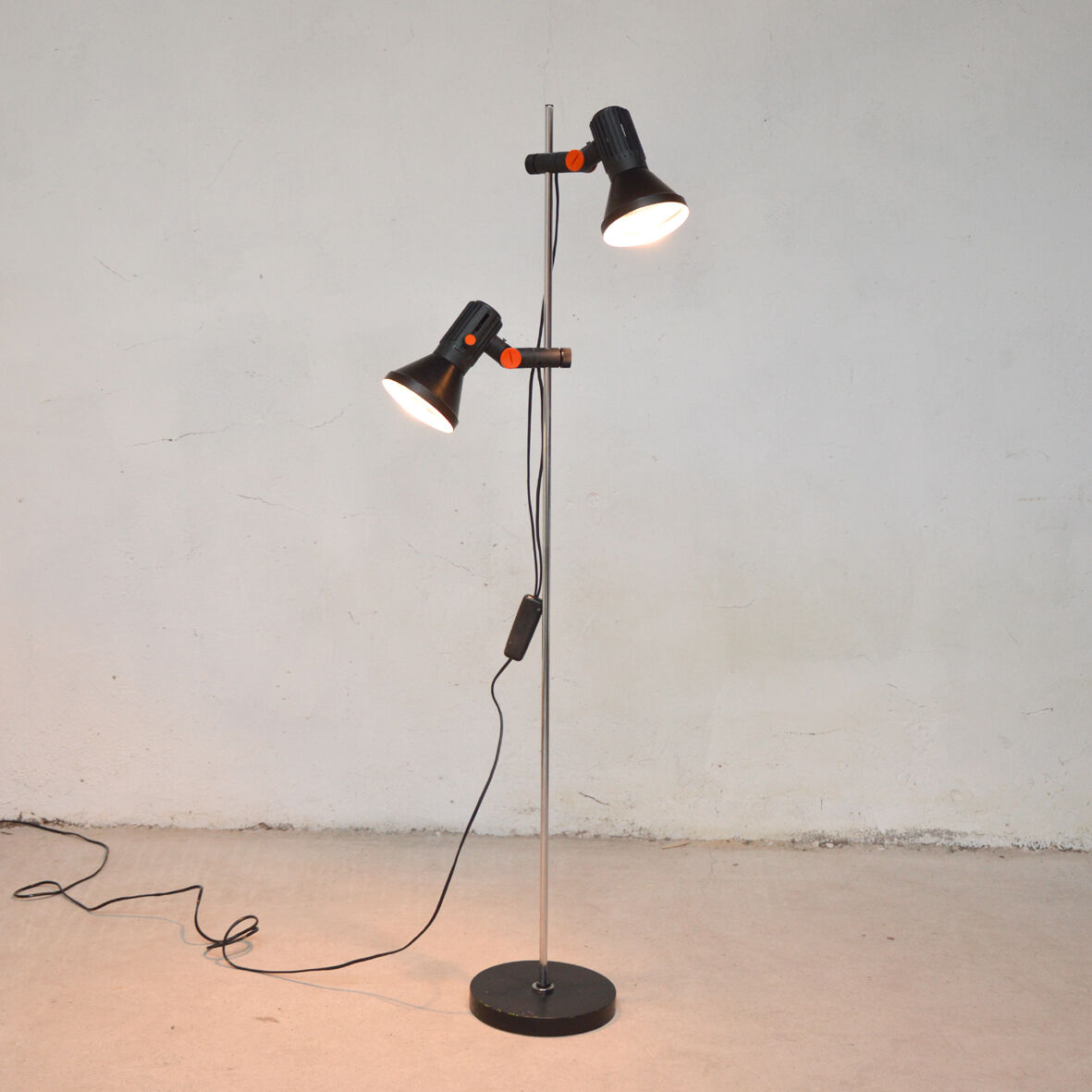 Lamppost 2 spots, 1980