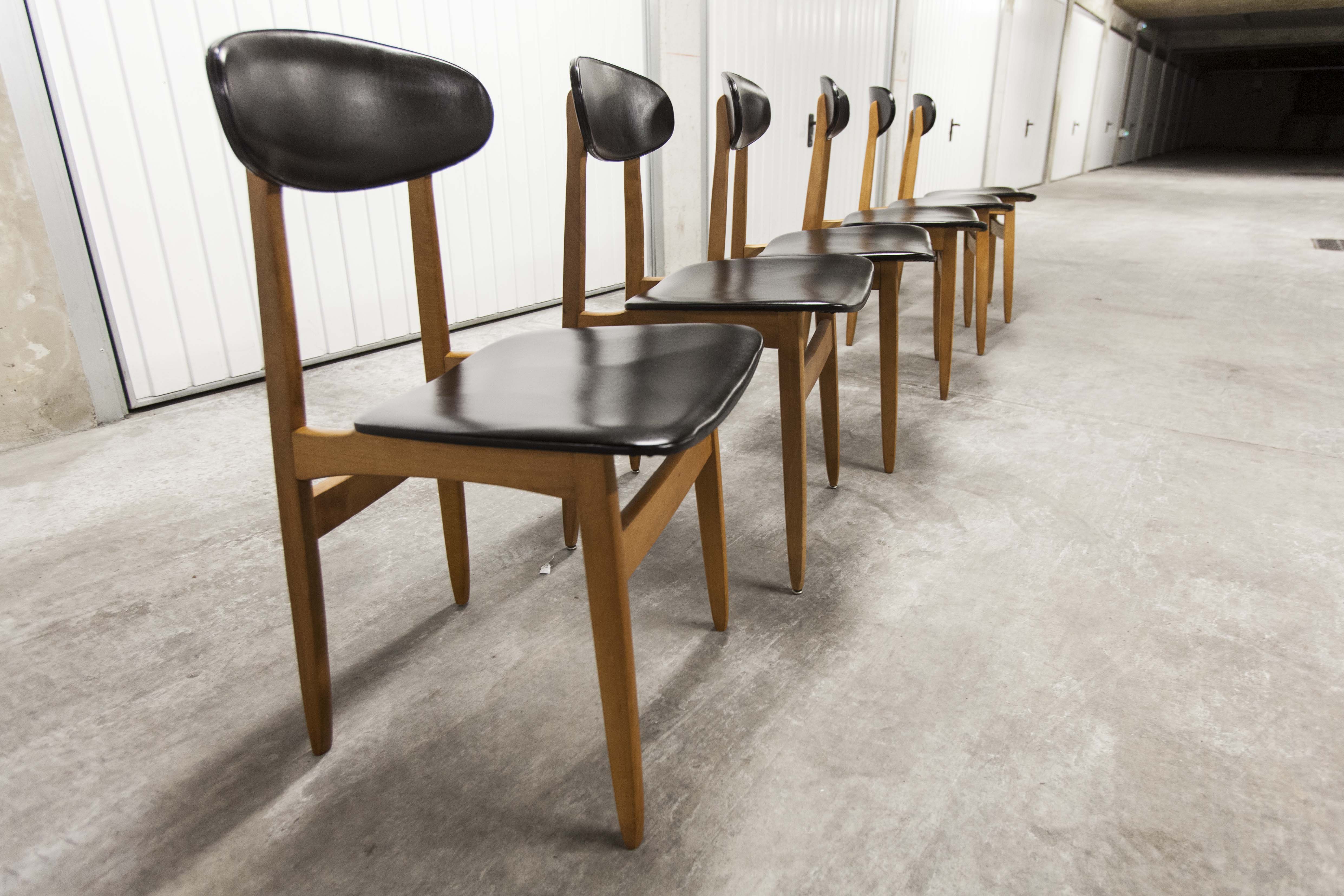 Set of 6 chairs Scandinavian oval back