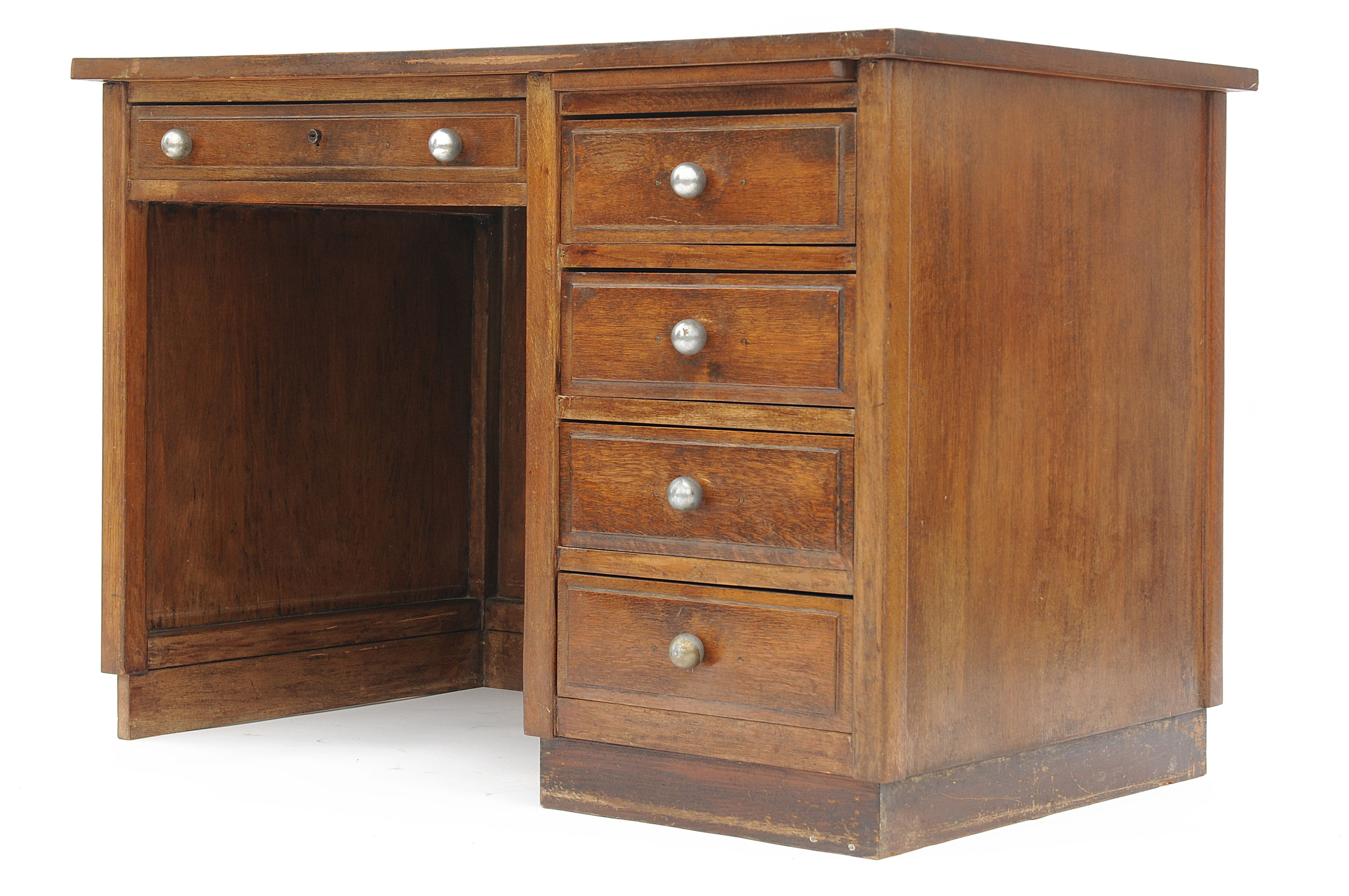 Flat desk in varnished wood