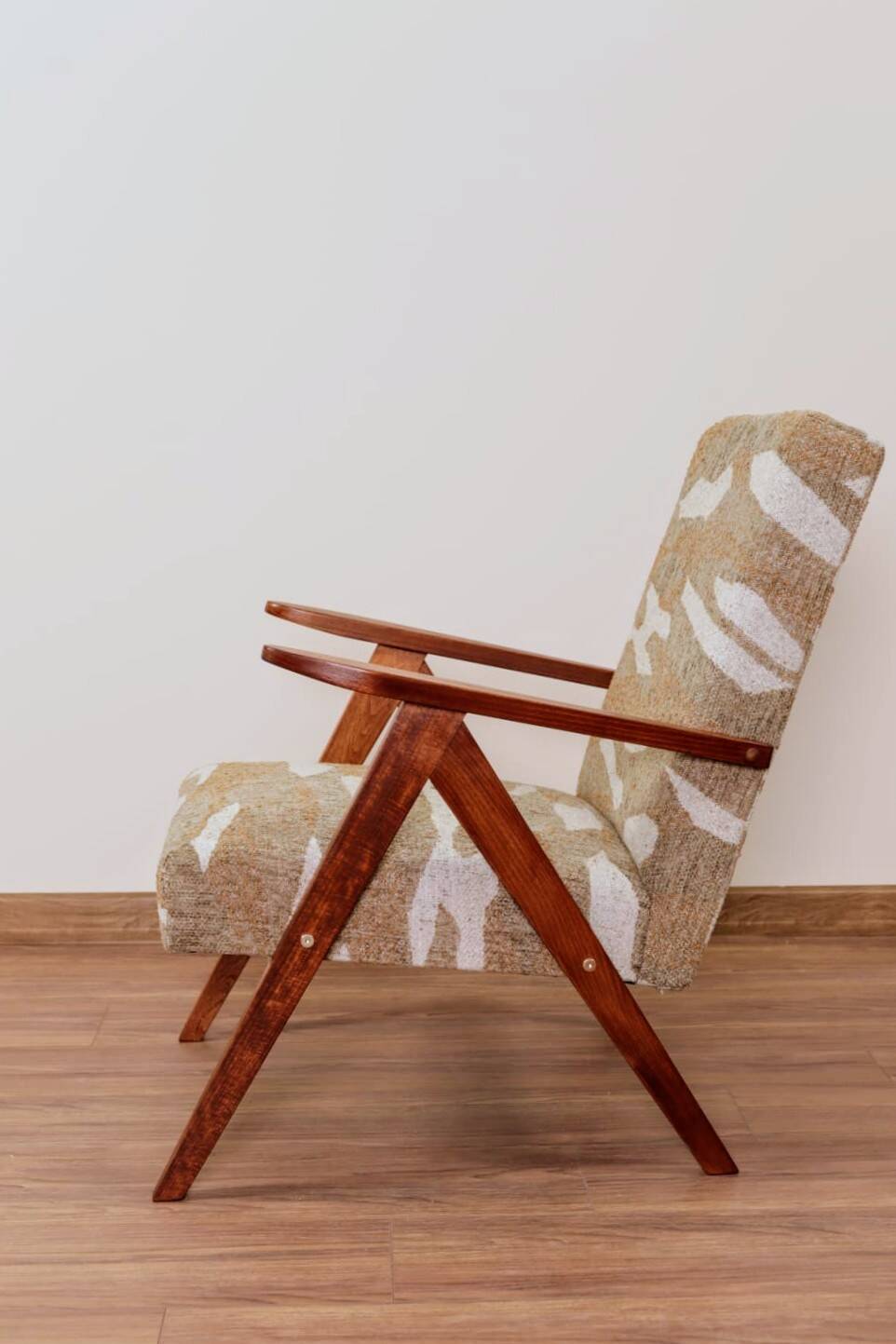 Beige safari fabric Scandinavian armchair Zig Zag 1970