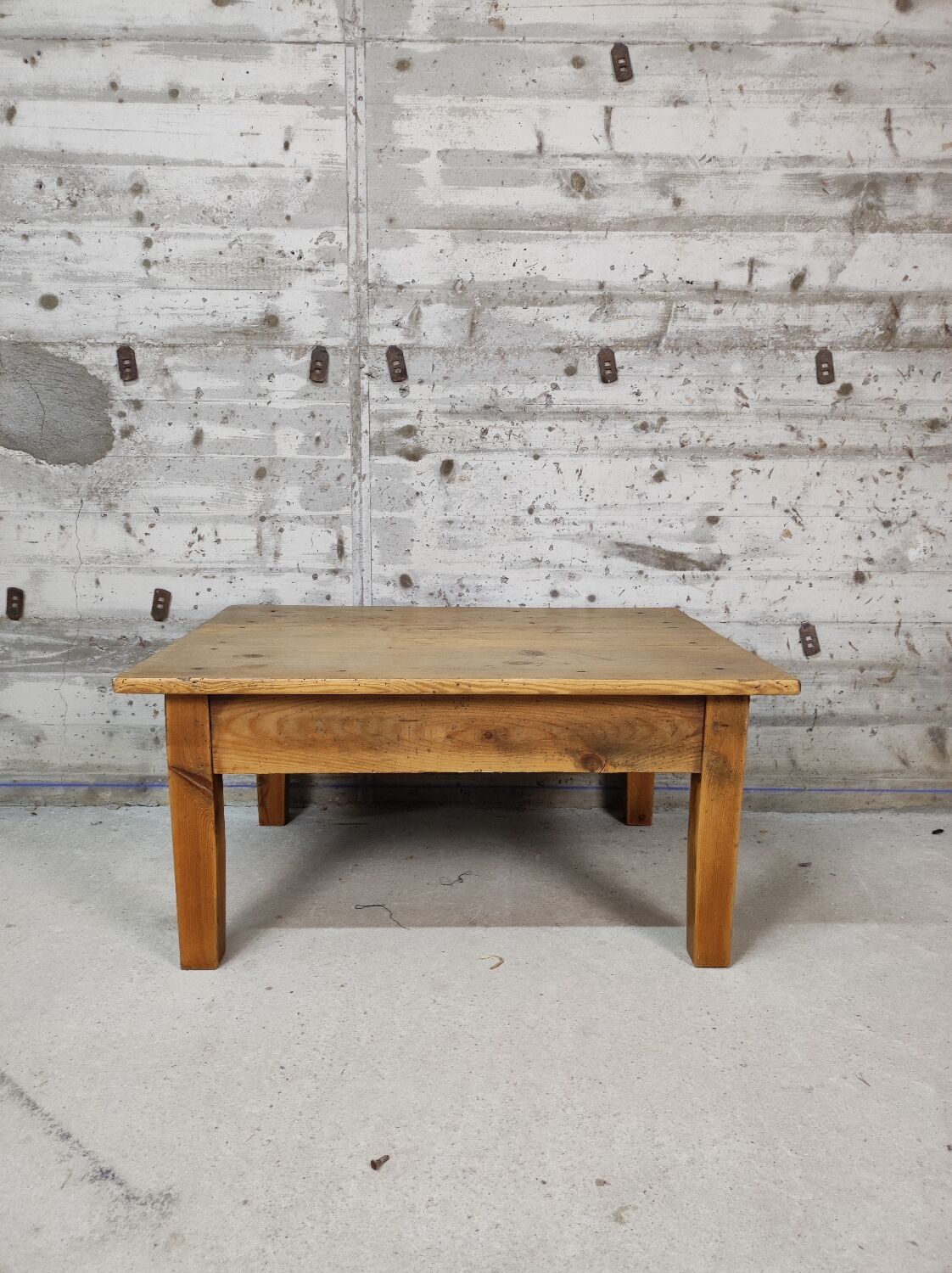 Farmhouse coffee table