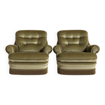 Pair of English style crapaud armchairs – 1960s – Olive green velvet