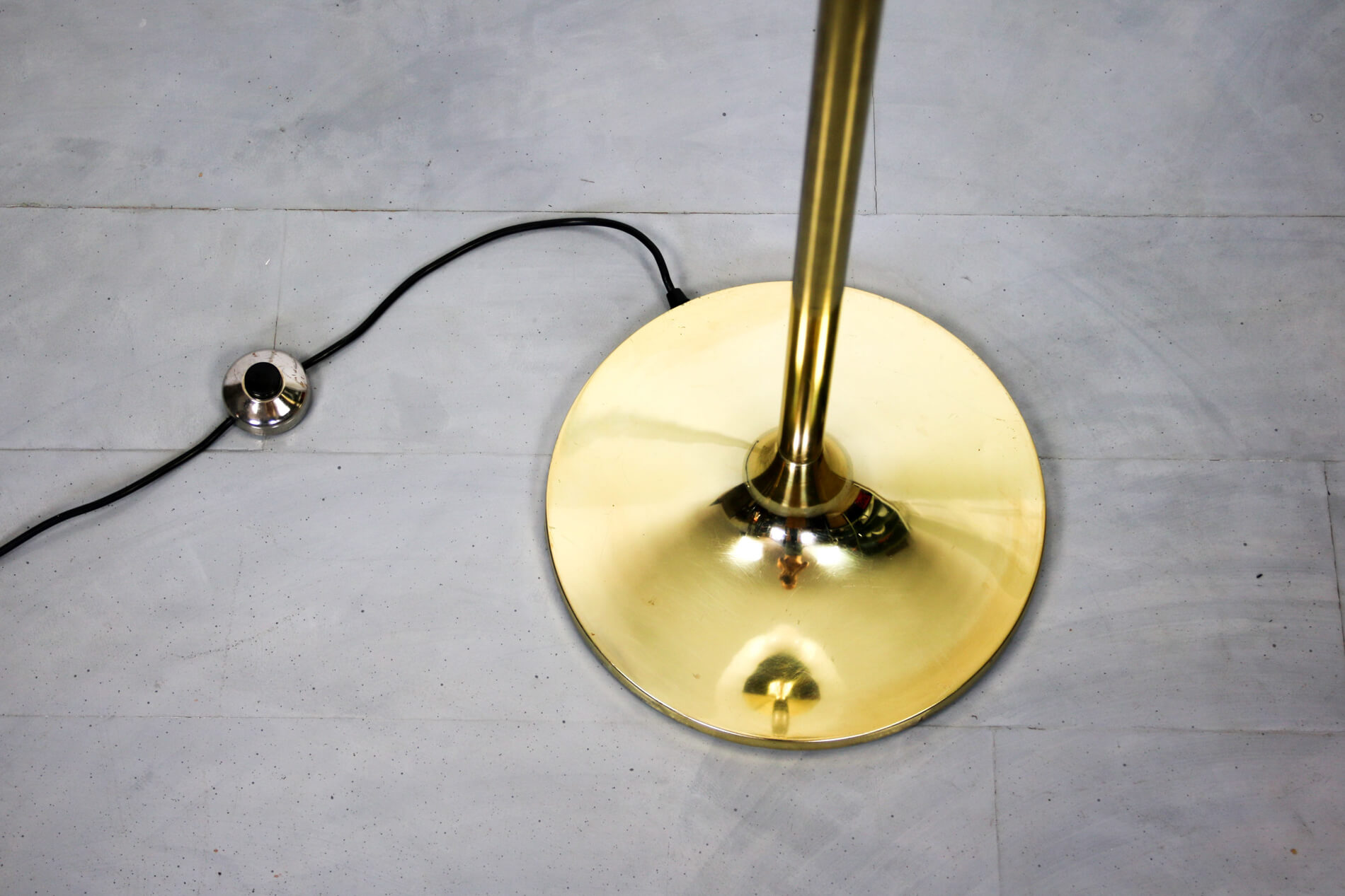 Italian floor lamp by Harvey Guzzini for Meblo, 1970s