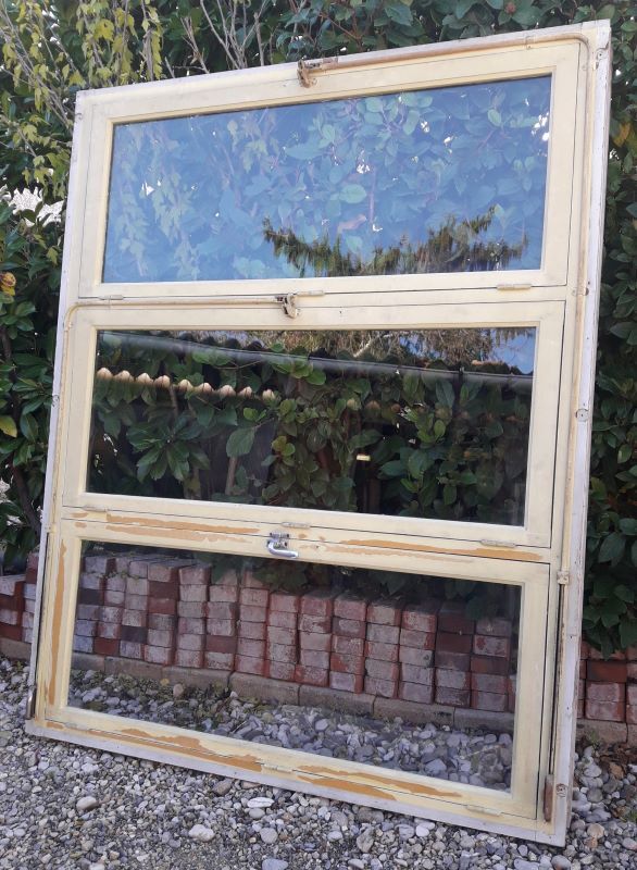 Wooden canopy 3 windows with bellows and abbatant