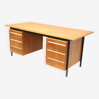 Grand bureau/bureau de direction vintage en bois de teck datant des années 1960