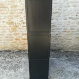 Meuble de métier a tiroirs et portes coulissante