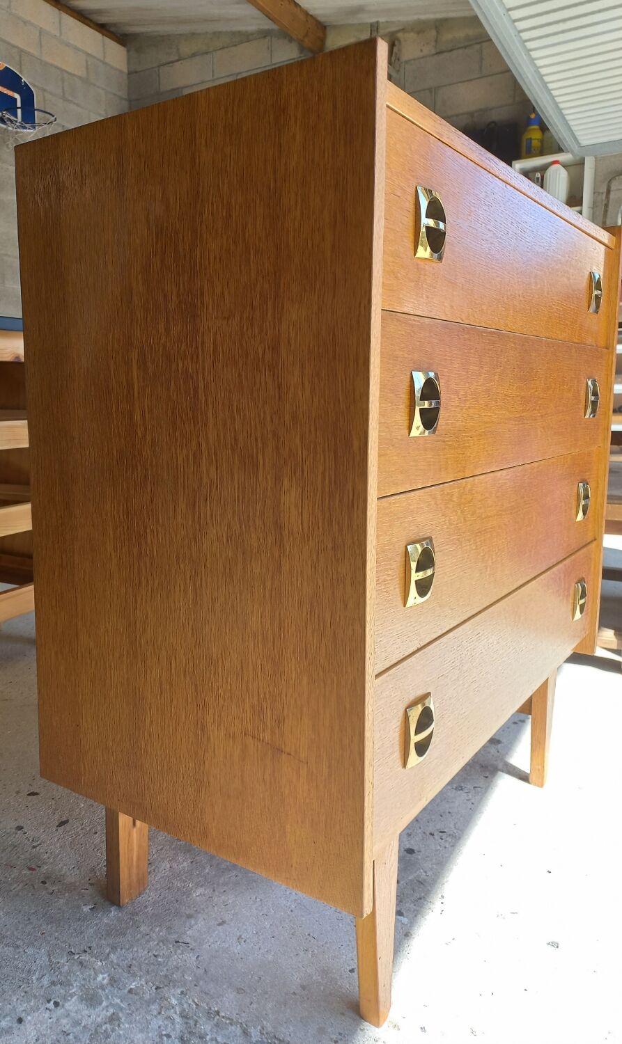 Commode vintage
