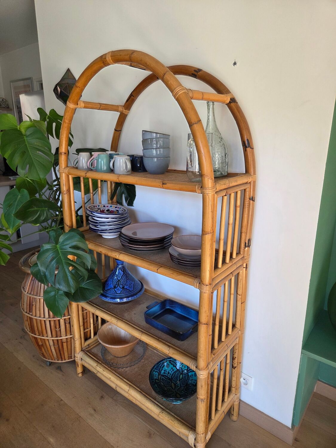 Bamboo standing shelf