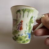 Limoges porcelain coffee service, signed peynet, in very good condition.