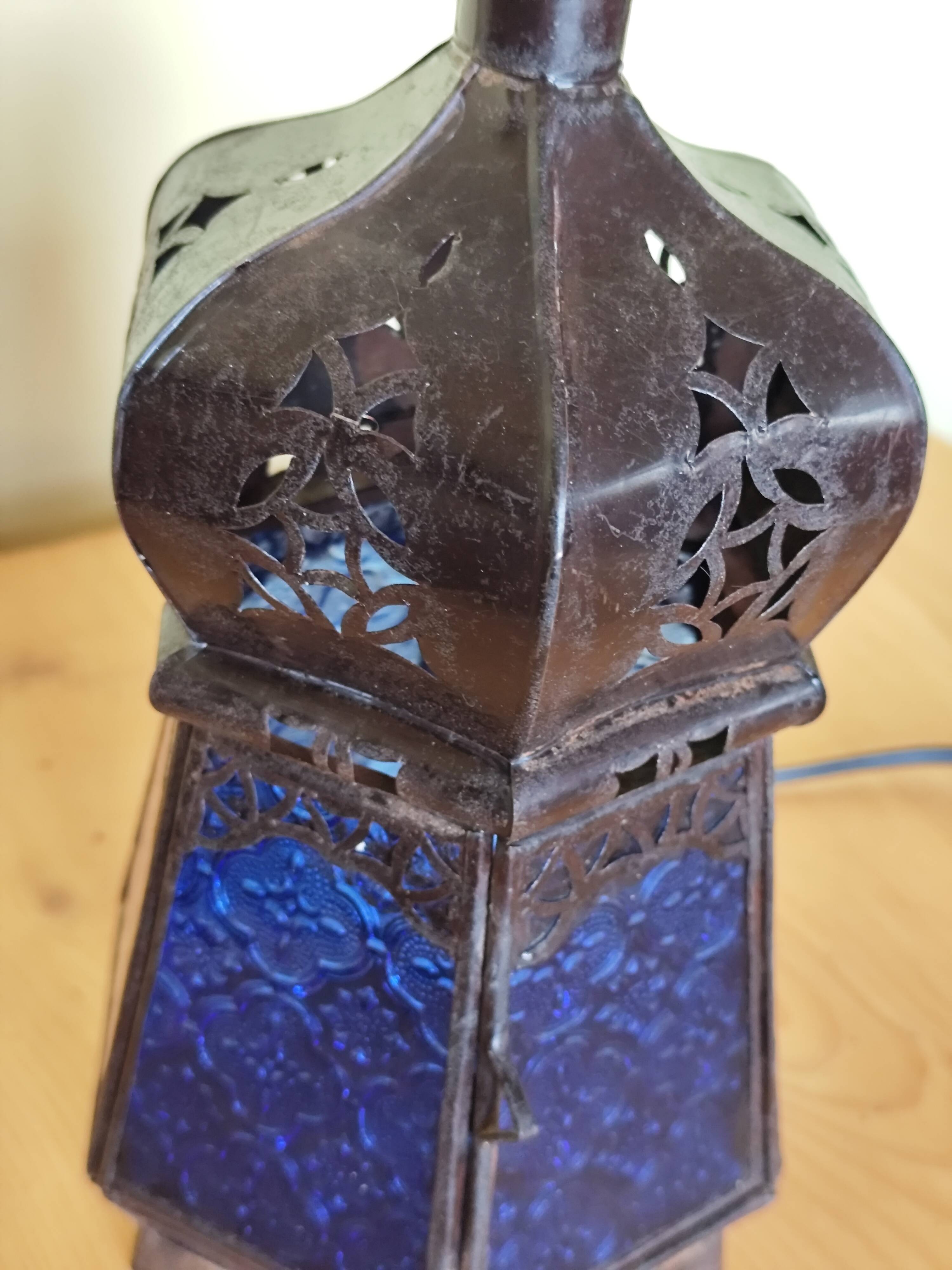 Blue hexagonal Moroccan lantern table lamp