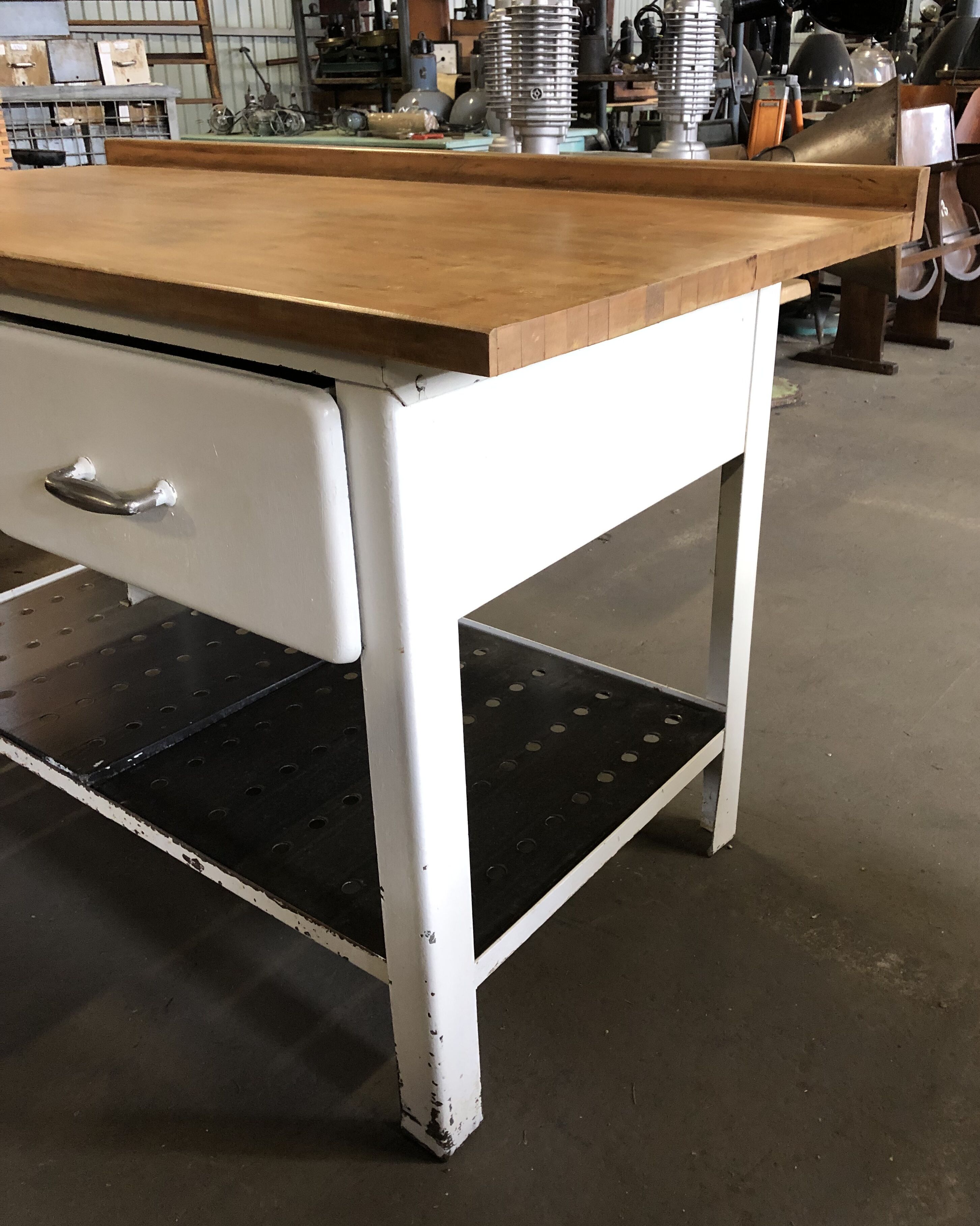 Table de cuisine, années 1960