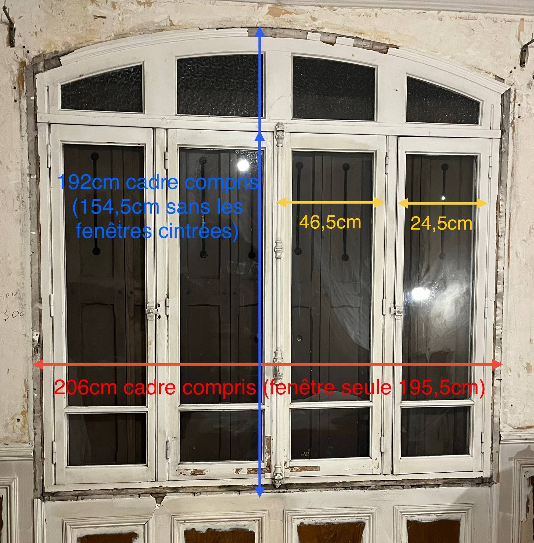 Grandes fenêtres cintrées anciennes 1900