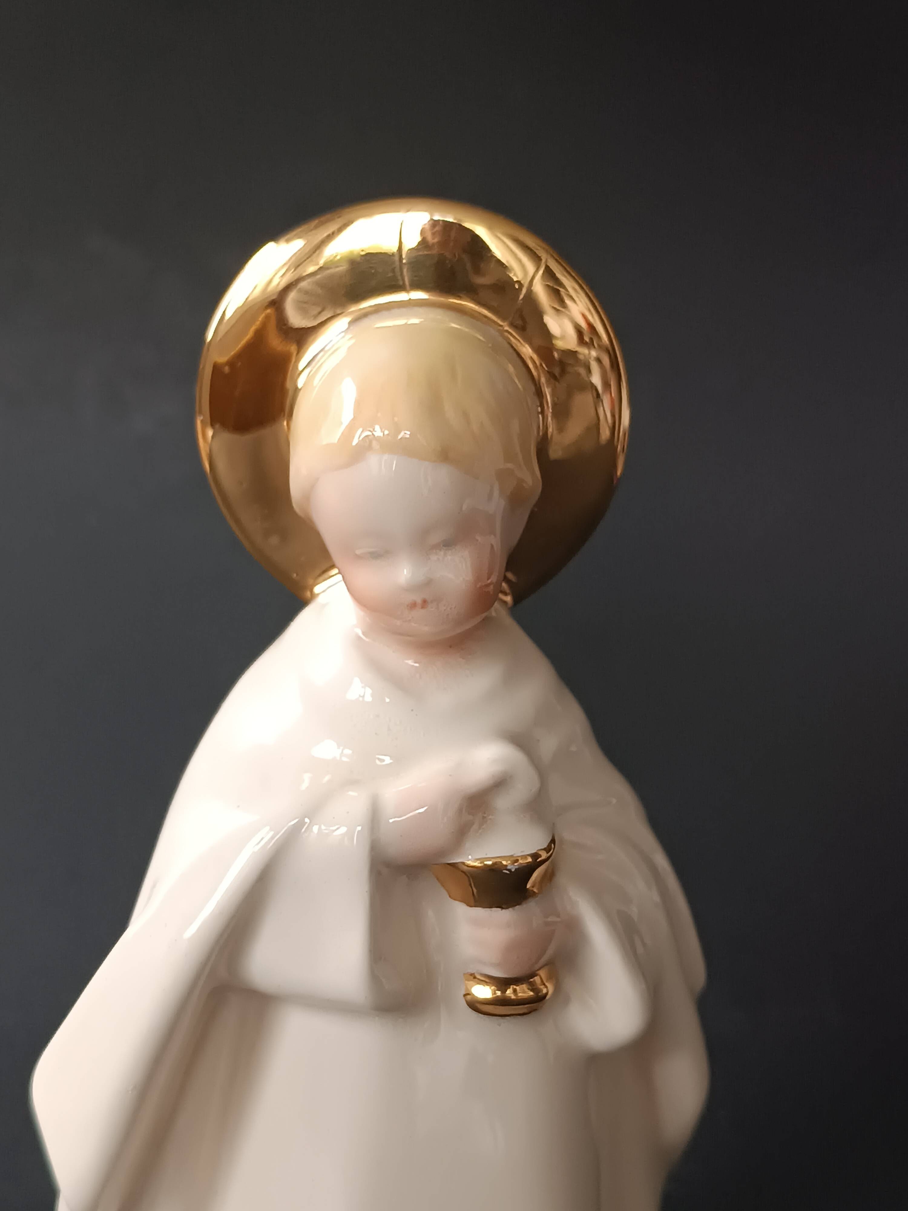 Faience statue from Desvres, communion angel by Gabriel Fourmaintraux.