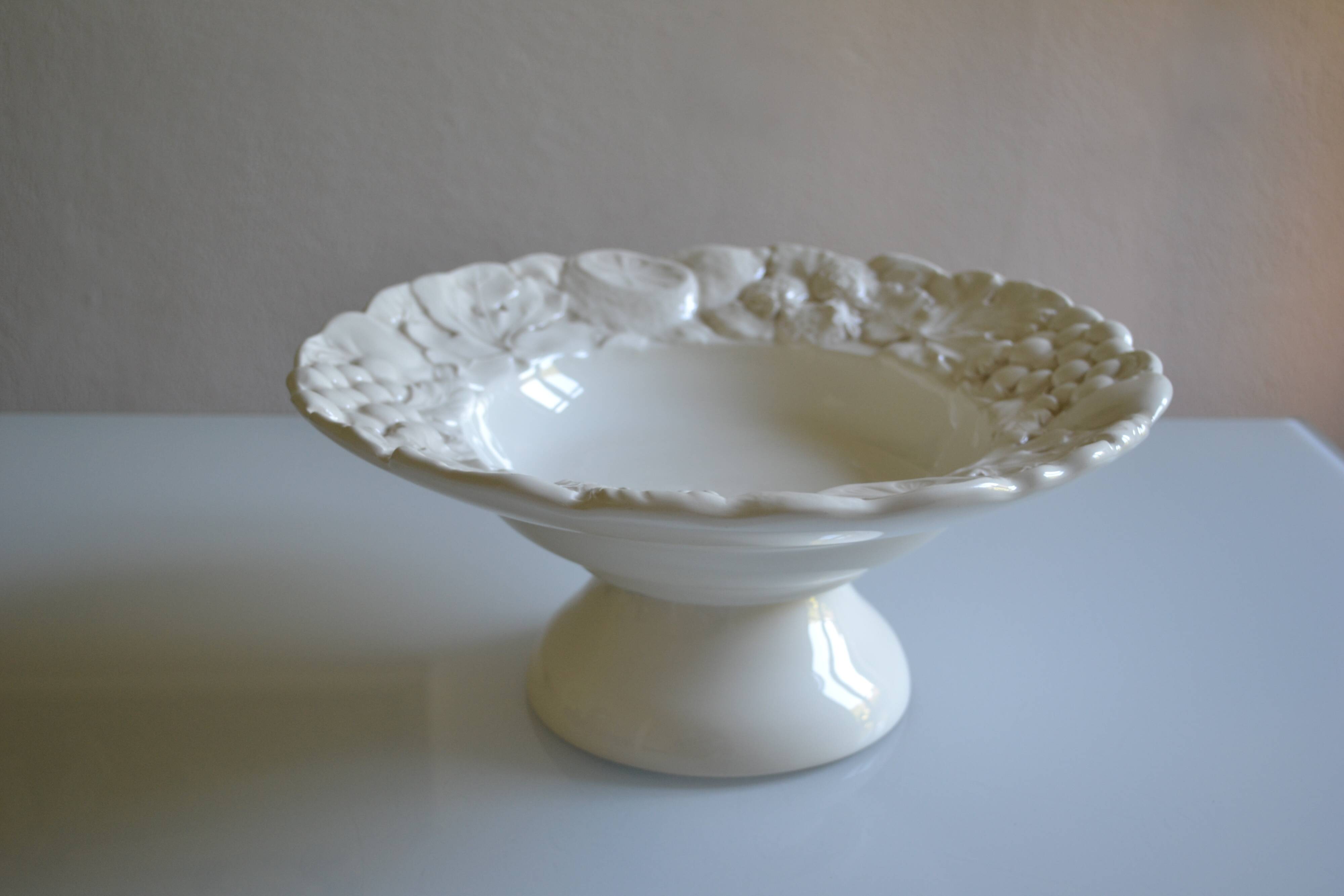 Geneviève Lethu "Mado" large earthenware slip bowl D: 38 cm