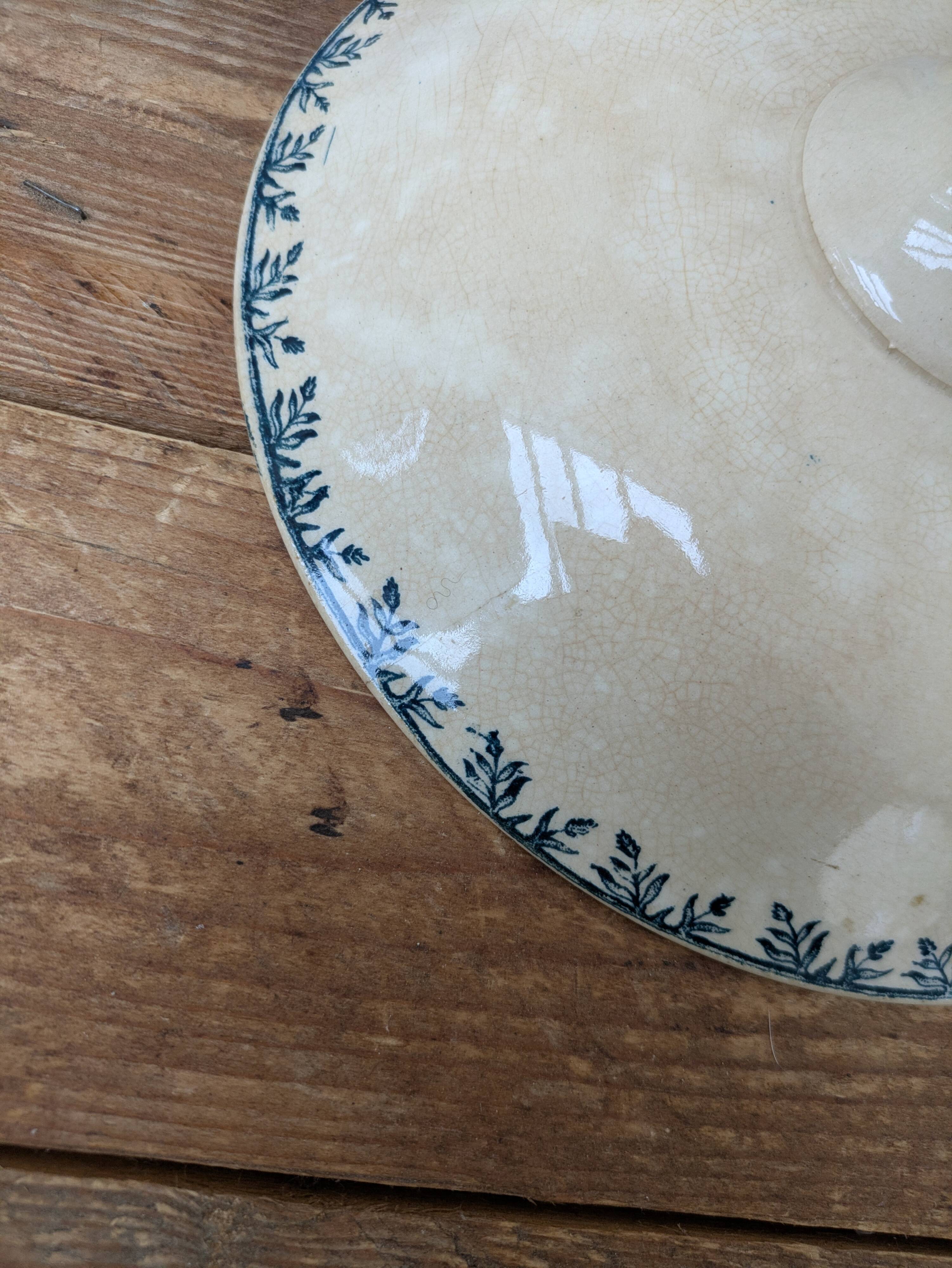 Opaque porcelain compote from Gien, Villageois model, Terre de Fer.