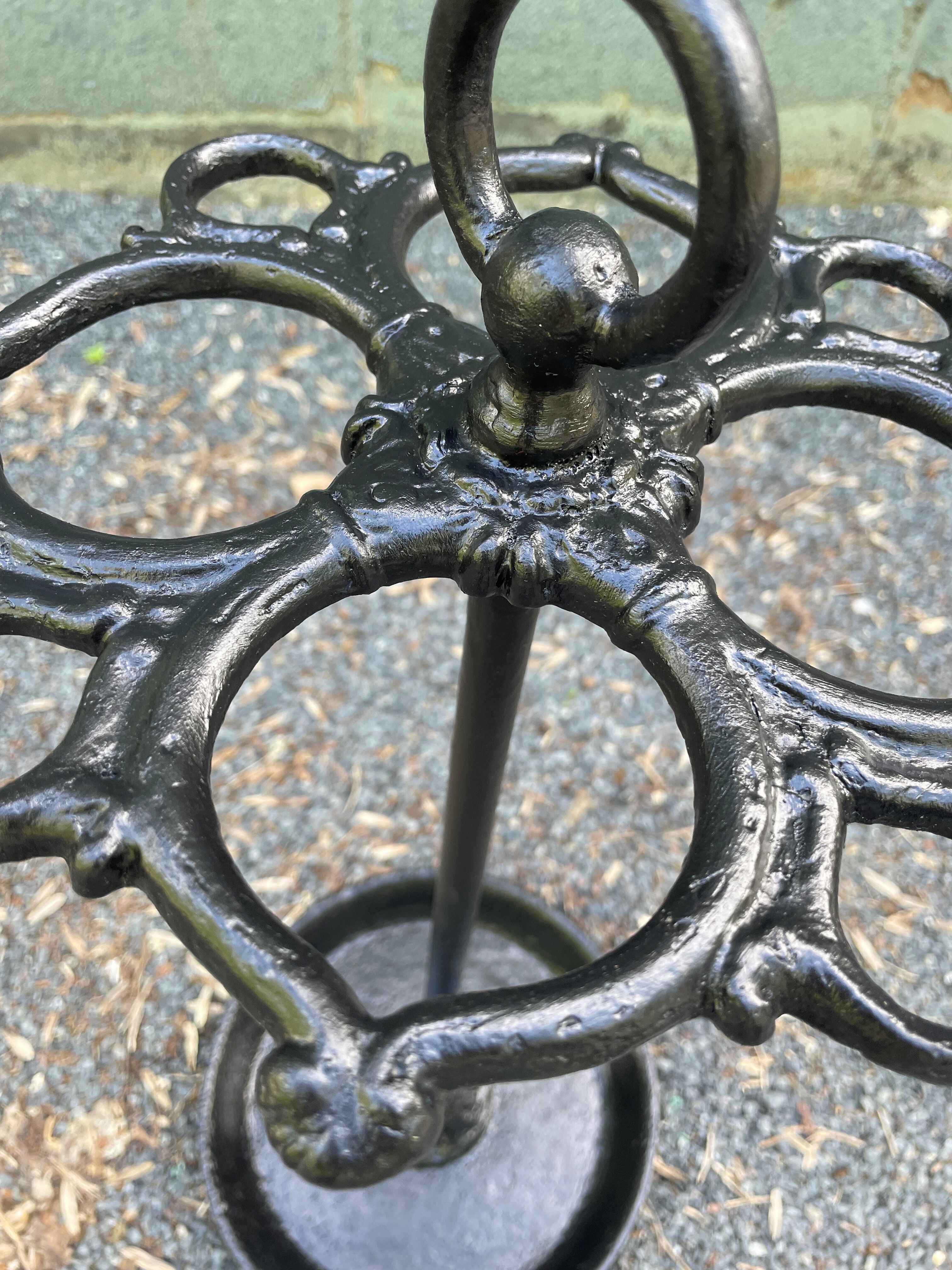 Cast iron umbrella holder debut 20th