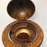 Bar en forme de globe terrestre vintage