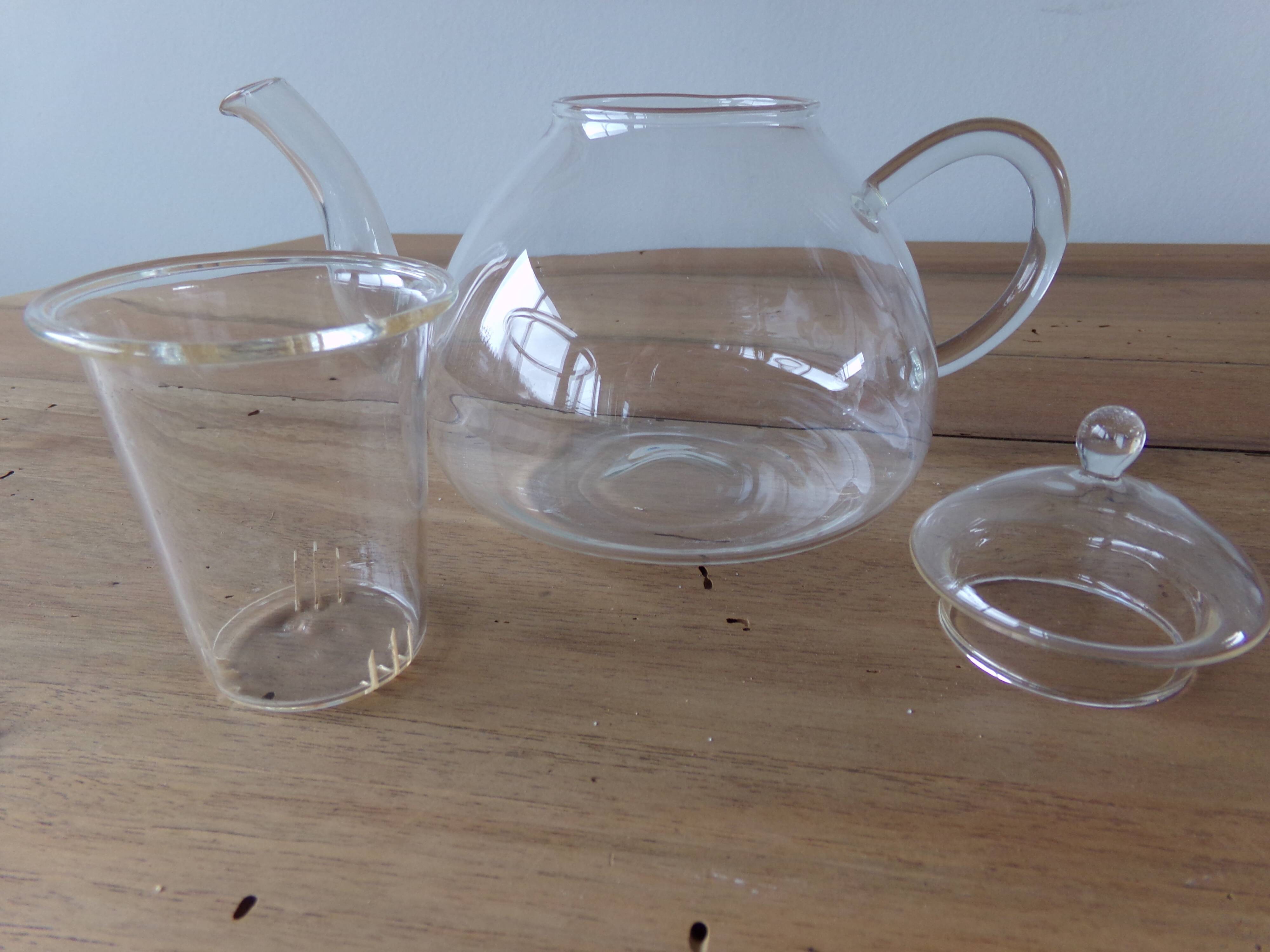 Théière en verre