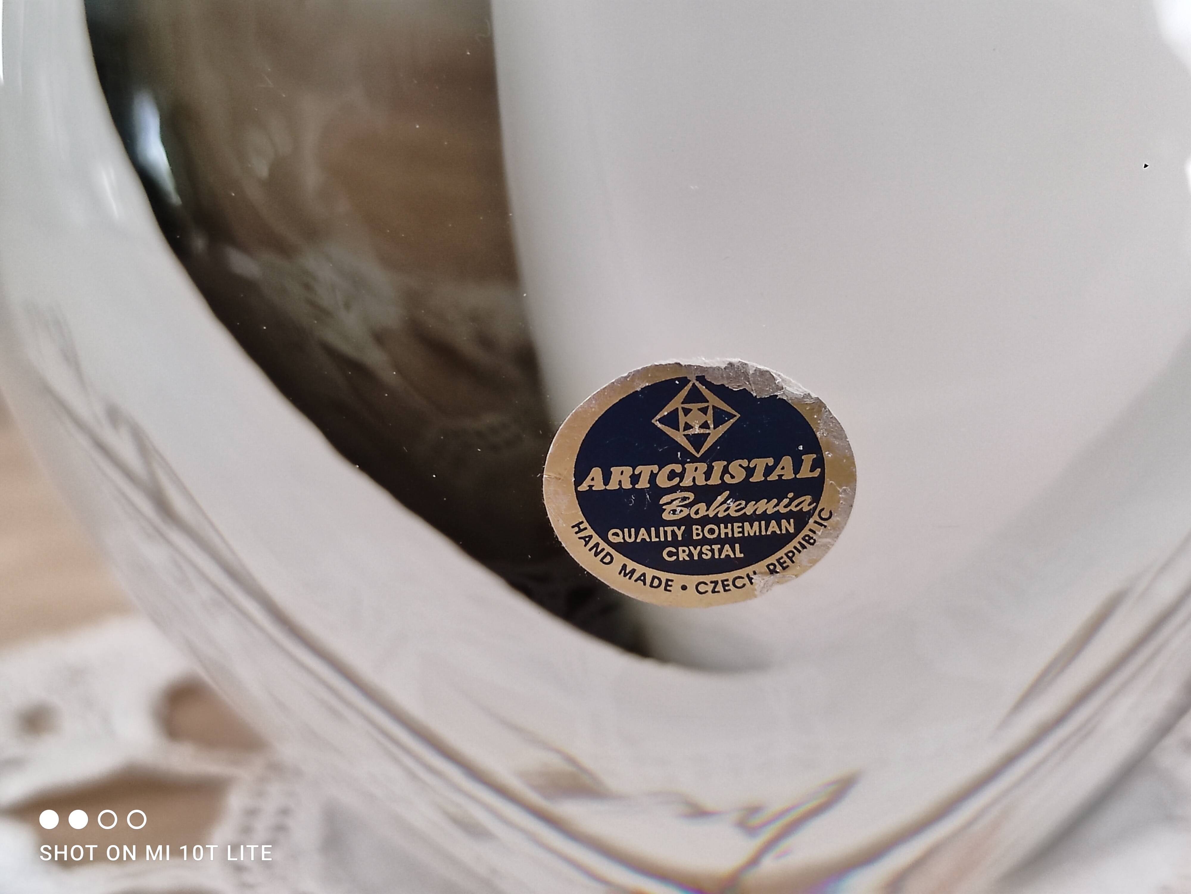 White and black bohemian crystal vase Artcristal