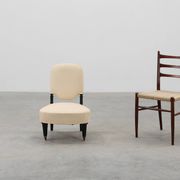 Fauteuil bas Napoléon III du 19e siècle, France