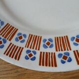 4 assiettes plates anciennes en terre de fer