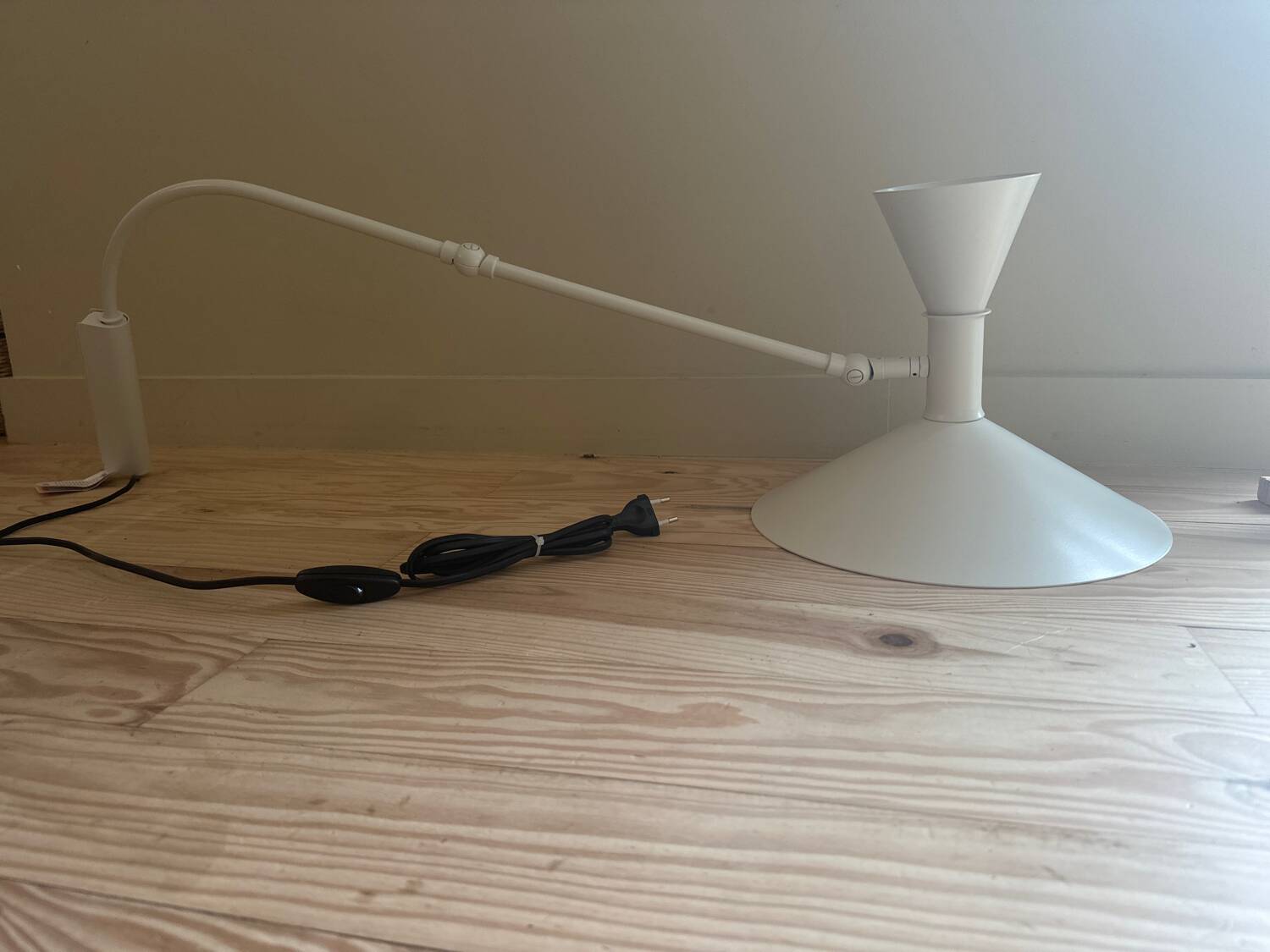 Lampe de marseille mini Nemo Le Corbusier neuve