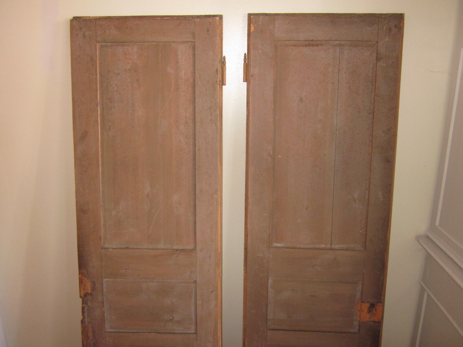 Paire de porte de placard ancienne