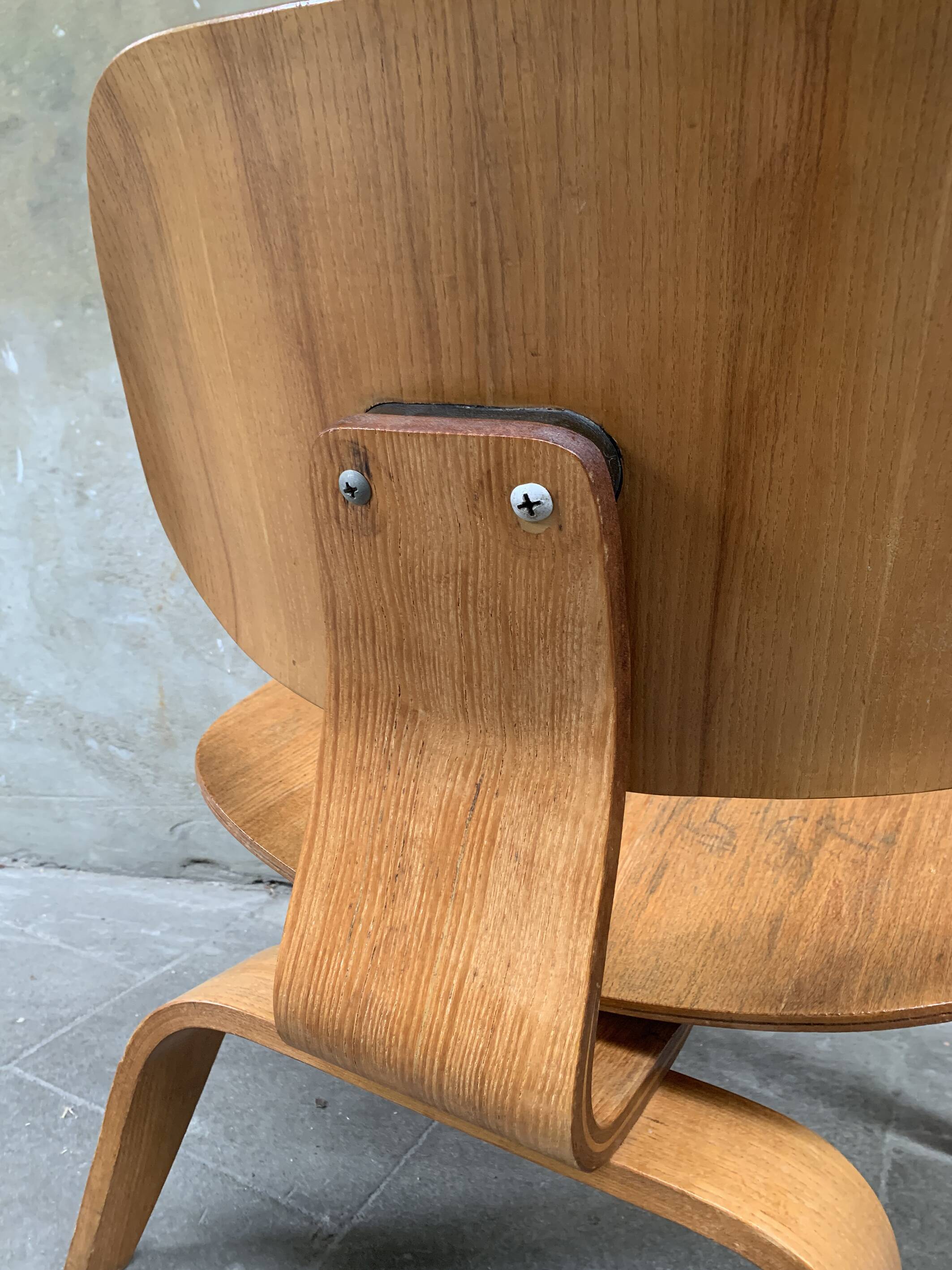 LCW Lounge Chair in ash wood, designed by Eames for Evans/Herman Miller, 1950s