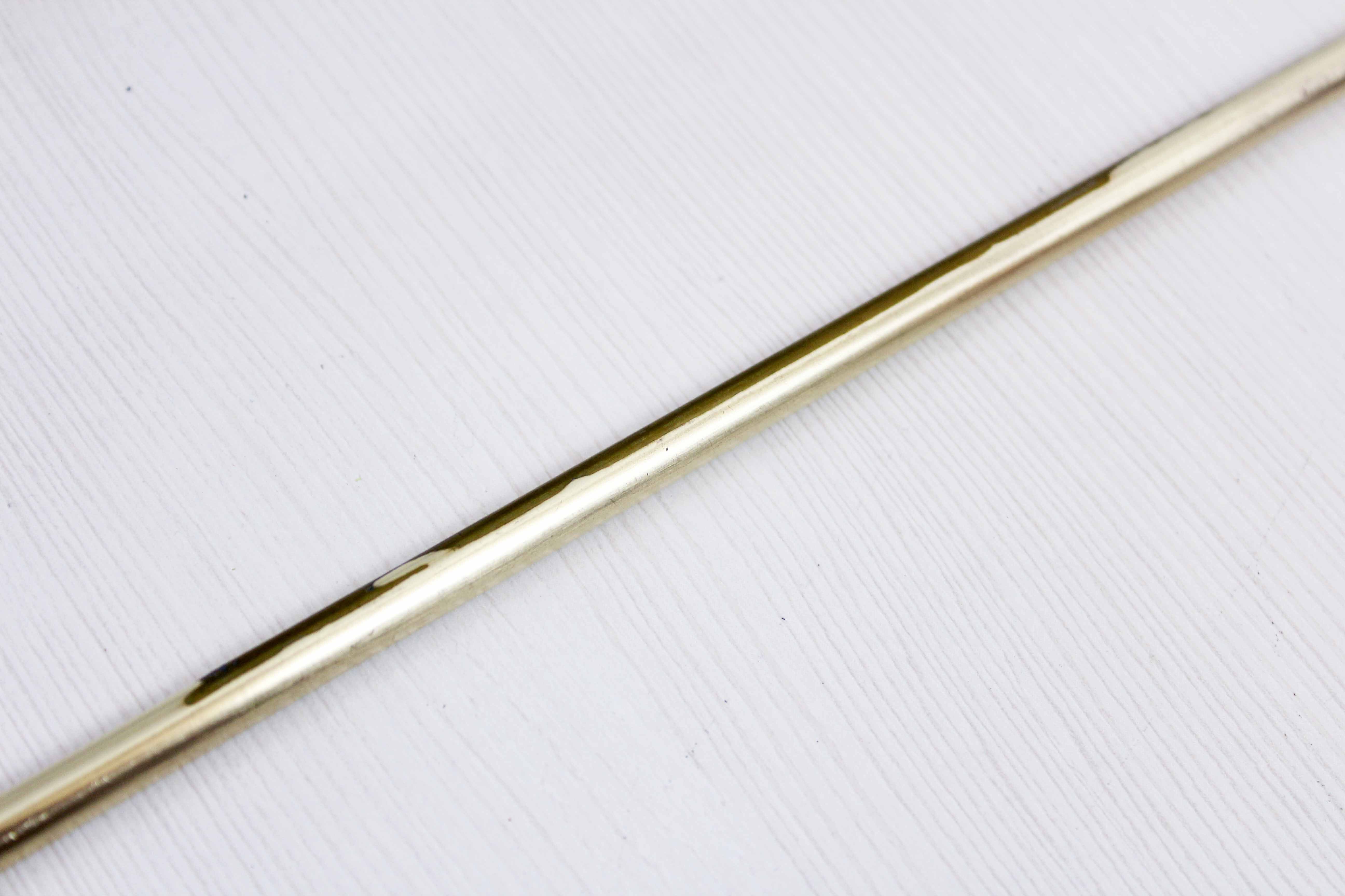 Wall-mounted coat rack